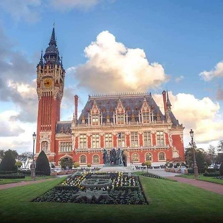 Calais Plage-Gare Appartement Elegant Tout Equipe エクステリア 写真