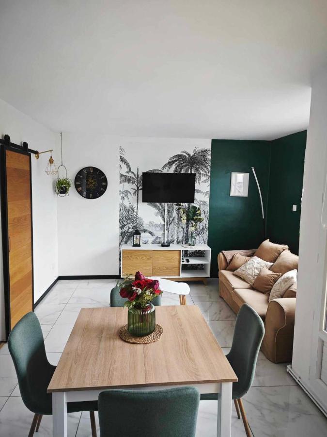 Calais Plage-Gare Appartement Elegant Tout Equipe エクステリア 写真